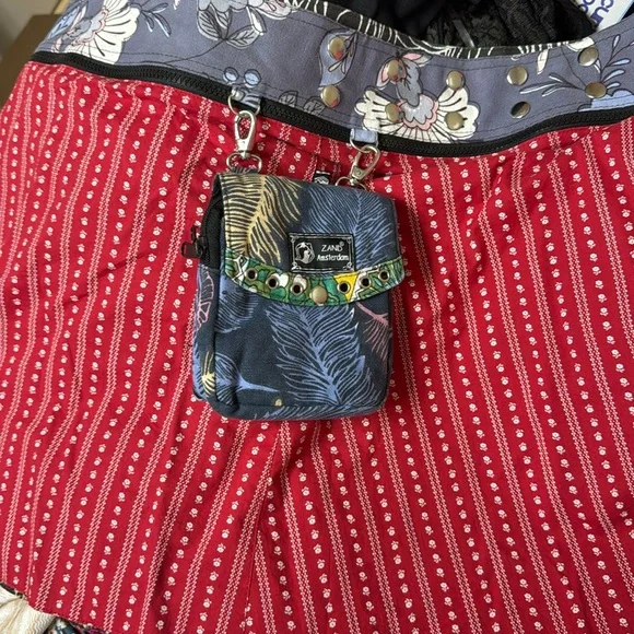 Beautiful Zand Reversible Skirts w/ Purse Fits Small/Medium